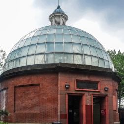 Greenwich Foot Tunnel: Vstup