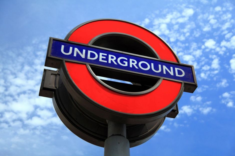 Nápis Underground